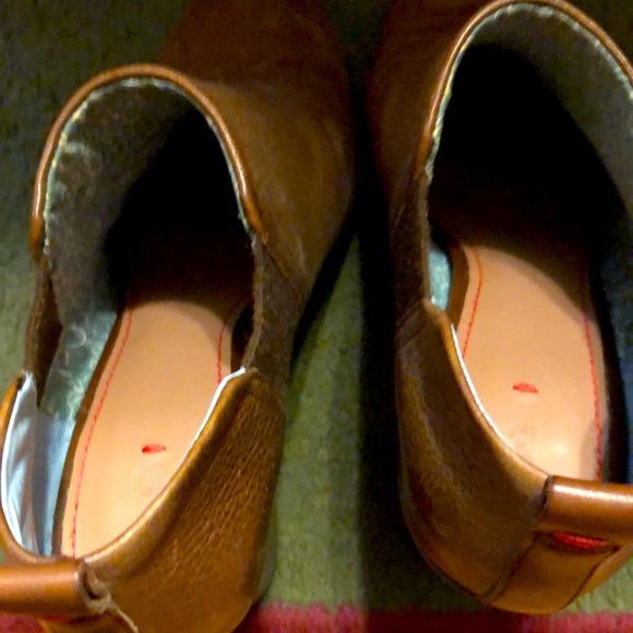 Booties - Picture 3 of 6